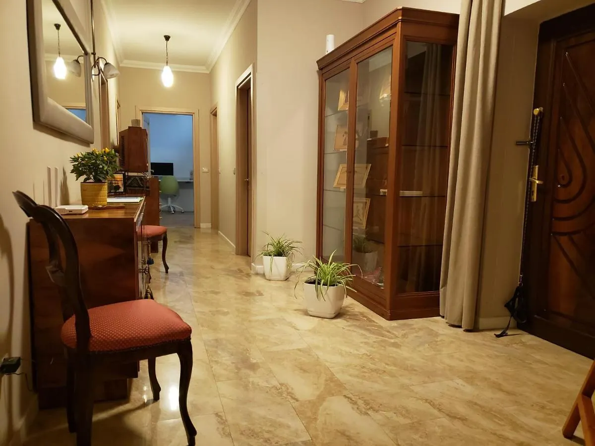 Art Gallery Apartments Tirana 1 ألبانيا